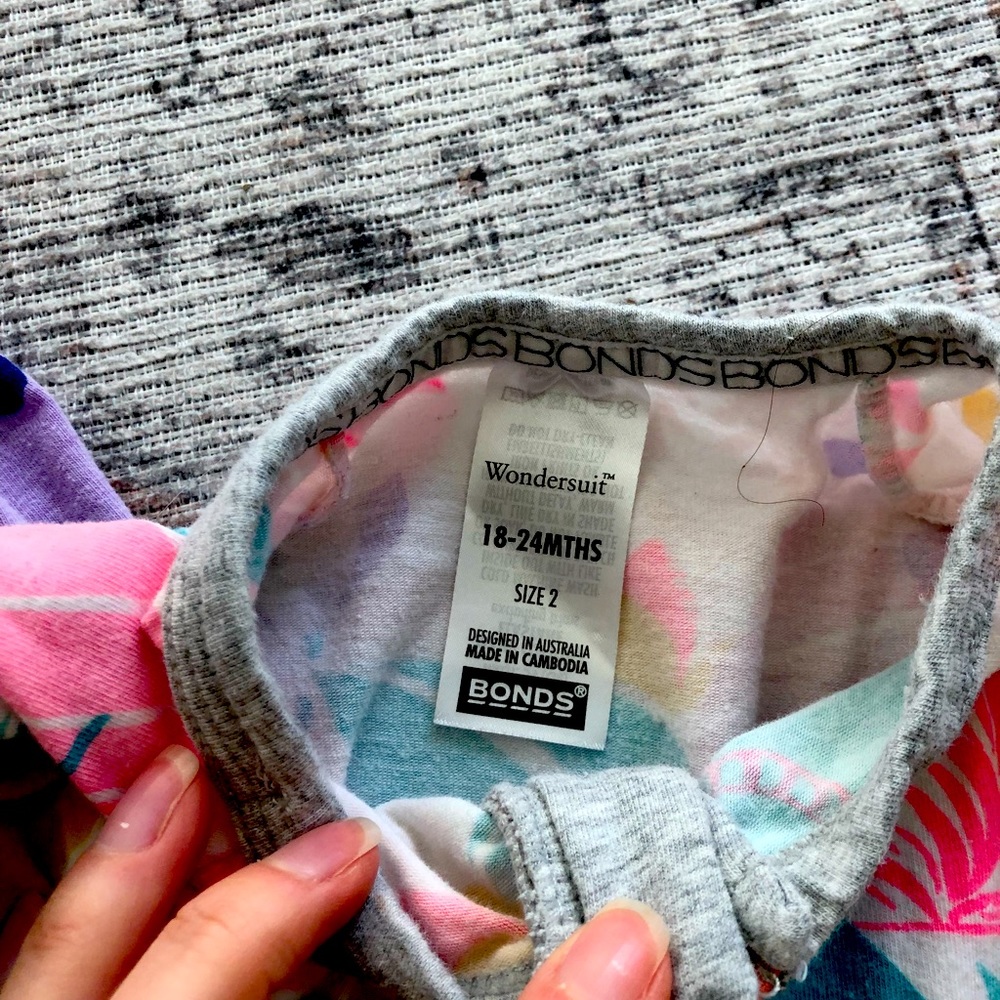GUC Bonds wondersuits size 2 (18-24 months) lot
